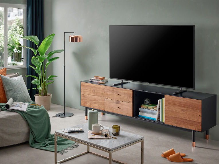 A Samsung UHD TV